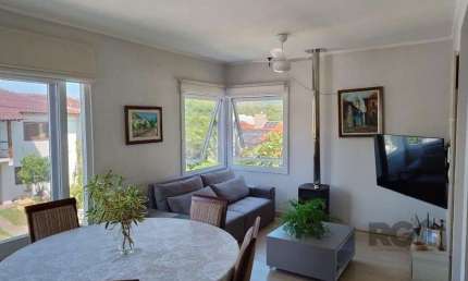 Casa com 3 quartos à venda na Rua Verdes Campos, 295, Mário Quintana, Porto Alegre