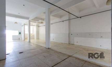 Loja para venda no bairro São João, com 160,50 m², 02 banheiros