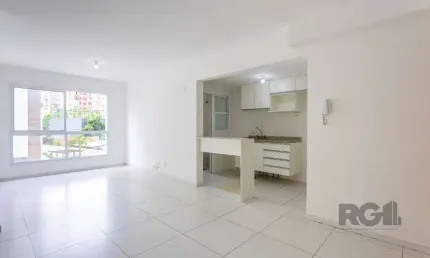 Apartamento 2 dormitórios à venda Passo da Areia Porto Alegre/RS