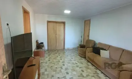 Casa com 2 quartos à venda na Avenida Orleaes, 840, Guarujá, Porto Alegre