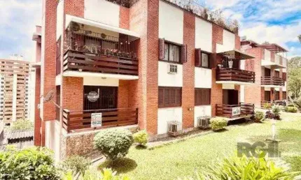 Apartamento 3 dormitórios à venda Vila Assunção Porto Alegre/RS