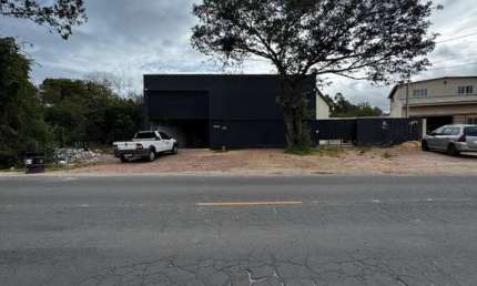 Casa comercial 2 dormitórios à venda Belém Novo Porto Alegre/RS