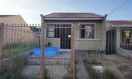 Casa com 2 quartos à venda na Rua Carlos Maximiliano Fayet, 1060, Hípica, Porto Alegre