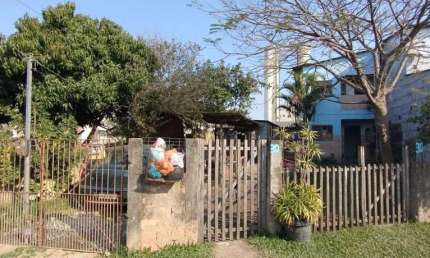 Casa com 5 quartos à venda na Rua Sete Mil e Quatro, 30, Restinga, Porto Alegre