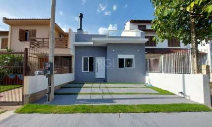 Casa com 2 quartos à venda na Rua Paulo Rogério Amoretty Souza, 40, Hípica, Porto Alegre