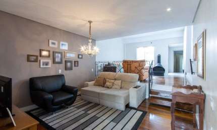 Apartamento de  186,66m2, 4 dormitórios, 1 suíte, 3 banheiros, 4 vagas,no bairro