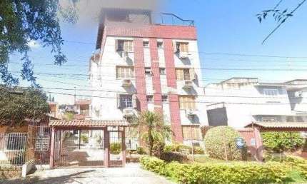 Cobertura duplex de 3 dormitórios e 1 vaga no Nonoai