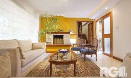 Casa 3 dormitórios à venda Chácara das Pedras Porto Alegre/RS