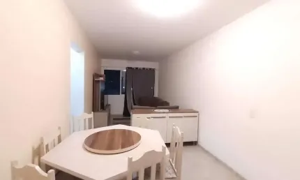Apartamento 2 dormitórios elevador e vaga perto da PUC