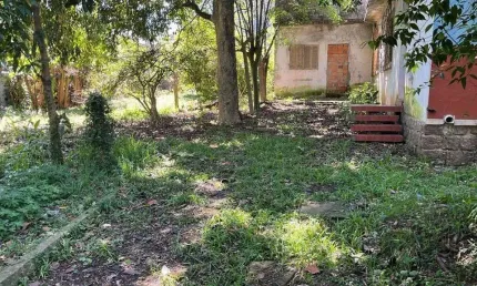 Terreno à venda na Praça Paulo de Aragão Bozano, 106, Vila Ipiranga, Porto Alegre