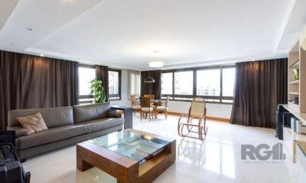 Apartamento na tristeza com três suítes e três vagas