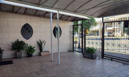 Casa com 4 dormitórios, na avenida Bernardinho Silveira Amorim, Rubem Berta