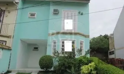 Casa Condominio para Venda - 165m², 3 dormitórios, sendo 1 suites, 2 vagas - Gua