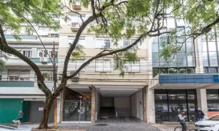 Apartamento para Venda - 104.44m², 3 dormitórios, sendo 1 suites, 1 vaga - Centr