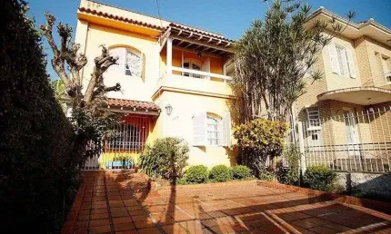 Casa para venda - 544m², 3 dormitórios, sendo 1 suites, 2 vagas - medianeira