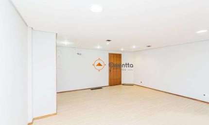 Imobiliária Orientta Aluga Sala Comercial no Golden Center na Rua 24 de Outubro