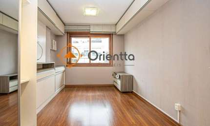 Apartamento com 126m² , 3 dormitórios, 1 suíte, 1 vaga no bairro Petrópolis
