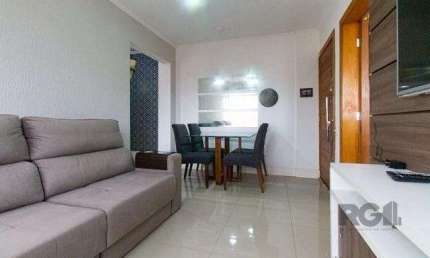 Imobiliária Orientta ALUGA apartamento MOBILIADO, com 50m², 1 dormitório e SEM V