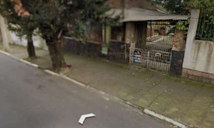 Terreno de esquina a venda na rua Monte Castelo/Canoas