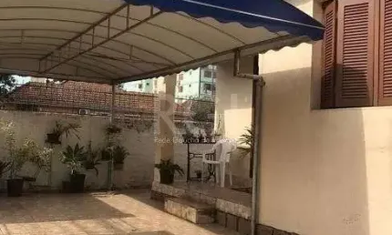 Casa com 4 quartos à venda na Rua Araçá, 146, Centro, Canoas