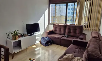 Apartamento com 2 quartos à venda na Avenida Bento Gonçalves, 1617, Santo Antônio, Porto Alegre