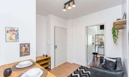 Apartamento com 1 quarto à venda na Avenida Borges de Medeiros, 417, Centro Histórico, Porto Alegre