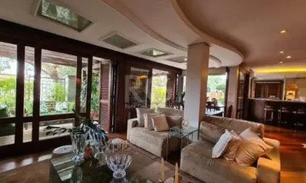 Casa Condominio para Venda - 420m², 4 dormitórios, sendo 4 suites, 2 vagas - Trê