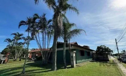 Casa com 3 quartos à venda na Rua Rio Das Contas, 794, Centro, Xangri-Lá