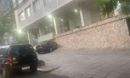 Apartamento com 4 quartos à venda na Rua Ramiro Barcelos, 1314, Bom Fim, Porto Alegre