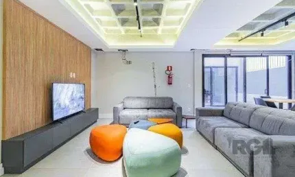 Apartamento de 01 dormitório com estacionamento rotativo, no bairro cidade baixa