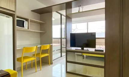 Apartamento mobiliado com vista para o Guaíba no Centro Histórico