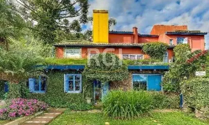 Hotel para Venda - 512.93m², 8 dormitórios, sendo 8 suites, 7 vagas - Centro