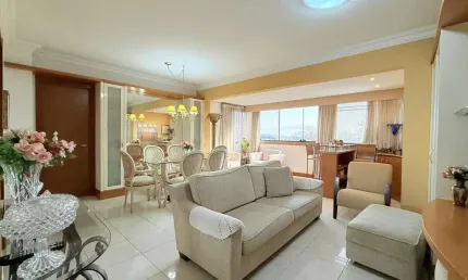 Lindo Apartamento com 3 dormitório 1 suíte com vista para o Jardim Botânico