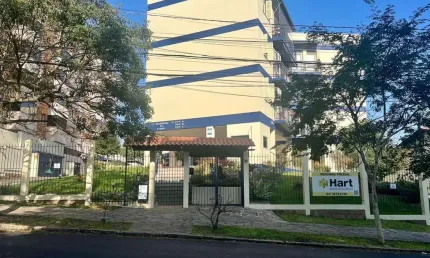 Apartamento 3 dormitorios, 1 suite, 2 vagas de garagem mais dependência de empre