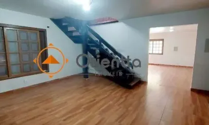 Casa com 5 quartos, 3 suítes para alugar, 350m² - Harmonia