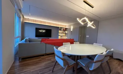 Apartamento / 3 quartos / 3 suítes /  2 vagas / centro / canoas / rs