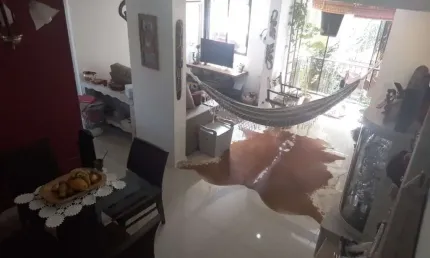 Apto 03 dorm. elevador ,01 garagem, sacada com churrasqueira, lareira