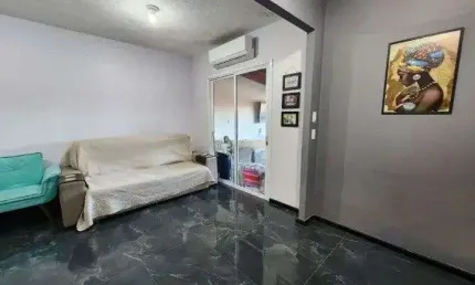 Casa em condomínio / 3 dormitórios / churrasqueira / 2 vagas / terra nova / alvo