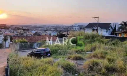 Terreno em condomínio fechado à venda na rua urias pithon barreto, chácara são josé, arujá, 546 m2 por r$ 600.000
