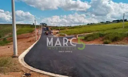 Terreno em condomínio fechado à venda na rua laurentino de freitas, tijuco preto, caçapava, 150 m2 por r$ 125.000