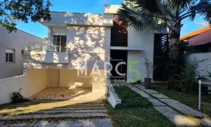 Casa em condomínio fechado com 3 quartos para alugar na Rua Tomi Saburo Yamamoto, Arujá 5, Arujá, 350 m2 por R$ 12.000