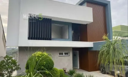 Casa em condomínio fechado com 3 quartos para alugar na Rua Vincenza, Jardim Imperial Hills III, Arujá, 530 m2 por R$ 18.000