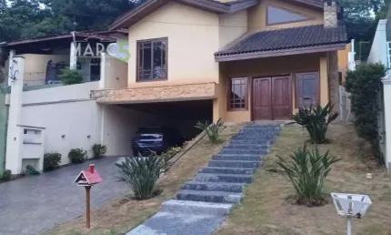 Casa em condomínio fechado com 4 quartos à venda na Alameda das Perobinhas, Arujá Country Club, Arujá, 334 m2 por R$ 2.100.000