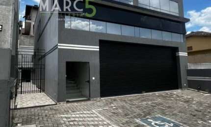 Ponto comercial com 2 salas à venda na Avenida Francisco Baltazar de Araújo, Arujamérica, Arujá, 260 m2 por R$ 2.400.000