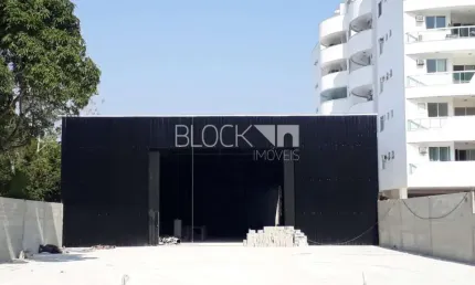 Barracão / Galpão / Depósito para alugar na Estrada dos Bandeirantes, --, Vargem Pequena, Rio de Janeiro
