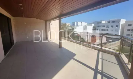 Recreio dos Bandeirantes | Cobertura 3 quartos, sendo 3 suites