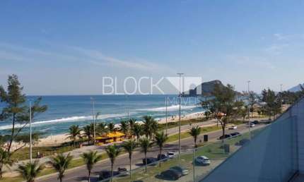Recreio dos Bandeirantes | Cobertura 5 quartos, sendo 5 suites