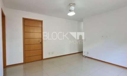 Apartamento com 2 quartos à venda na Avenida Emile Roux, --, Taquara, Rio de Janeiro