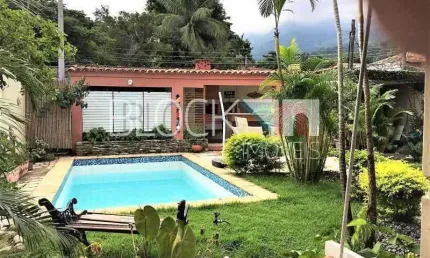Jacarepaguá | Casa de Condomínio 3 quartos, sendo 2 suites