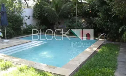 Recreio dos Bandeirantes | Casa 4 quartos, sendo 1 suite